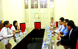 The delegation meets with NTSC 
