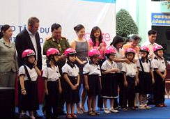 Students receive free helmets at Sophie Paris Helmets for Kids launch event
