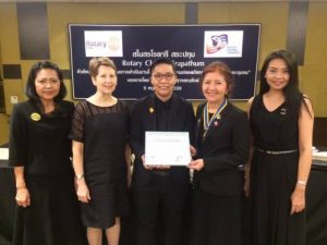 Thailand Country Manager, Oratai Junsuwanaruk (center), with members of the Rotary Club of Srapathum.