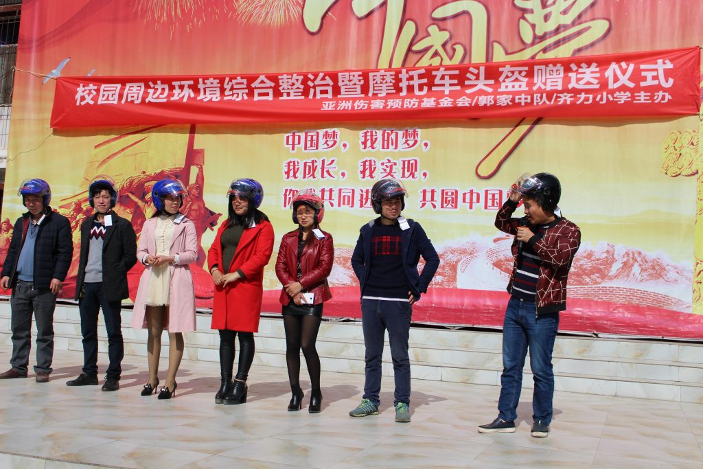 Motorcycle Helmet Demonstration Parents Walk Wise Kaizhou District China