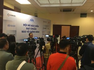 Dr Khuat Viet Hung, the current Vice Chairman of the NTSC speaks with press at the review conference of Vietnam's national helmet law. 