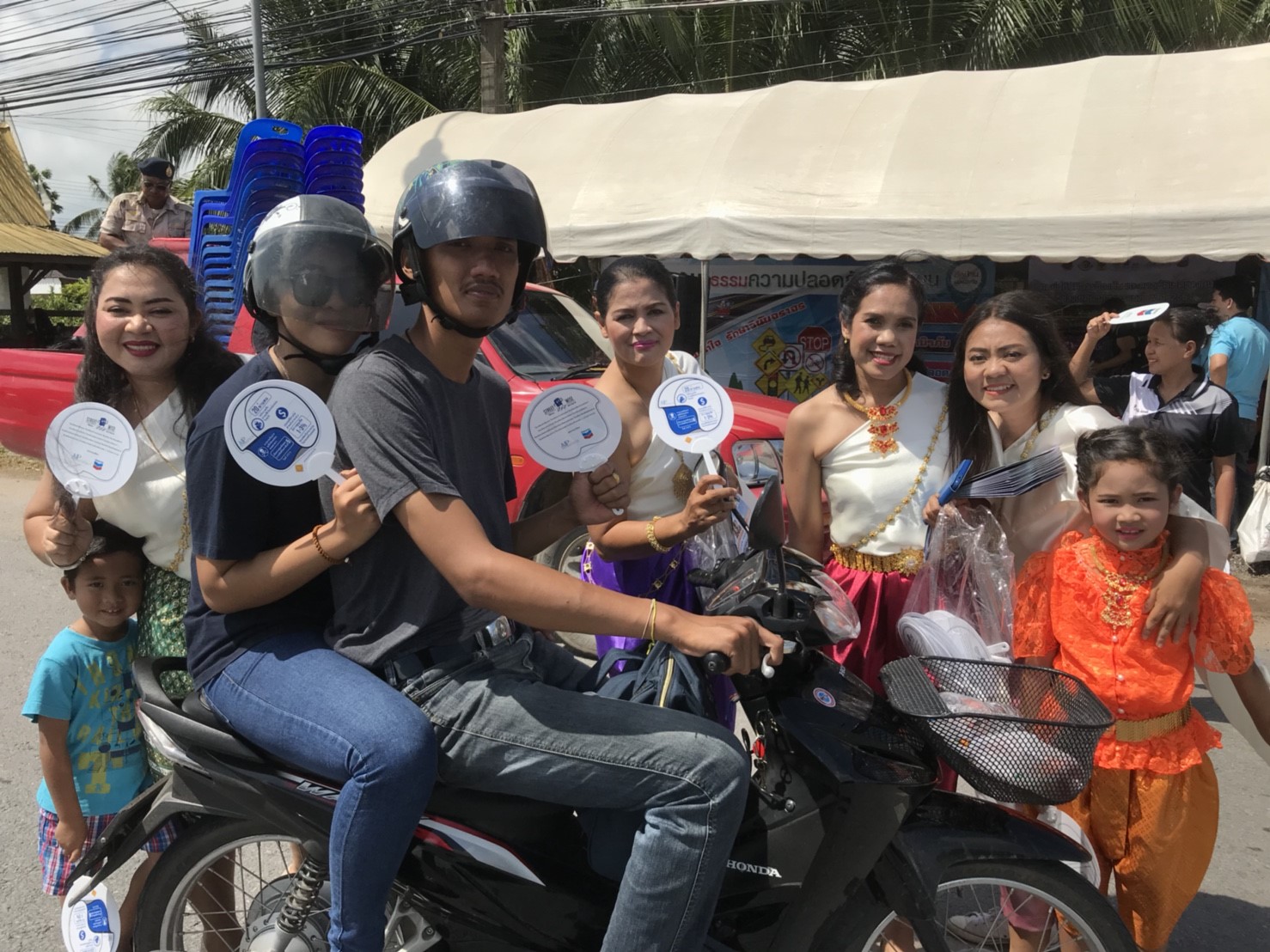 11.04.18Songkran_180411_0041.jpg