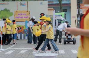 Empowering students and their safe journeys to school: Students in Yen Bai celebrate the SAFE STEPS KIDS – Road Safety Day